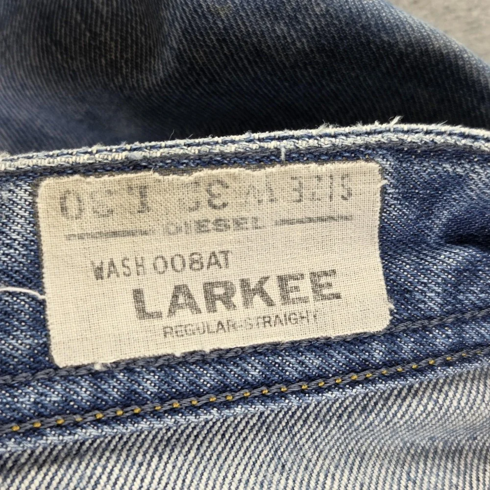 Diesel Jeans Mens 32x30 Blue Larkee Regular Straight Distressed Button Fly 008AT